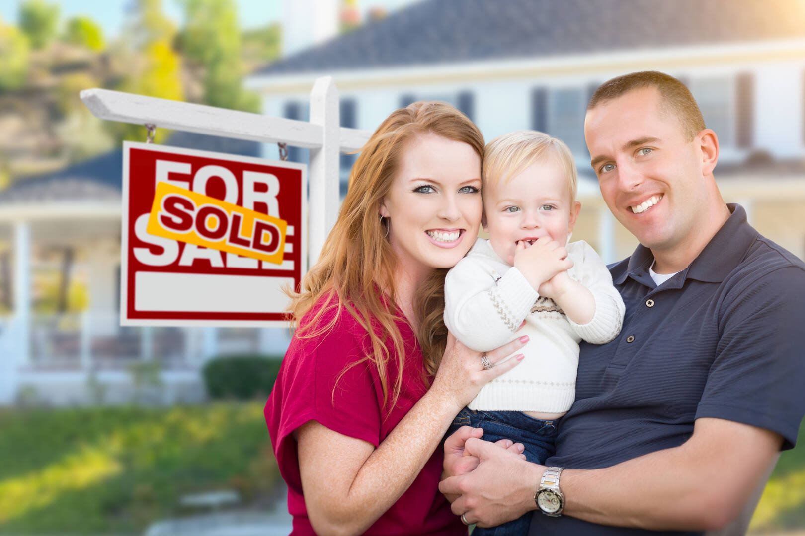 Monte Buys Houses logo